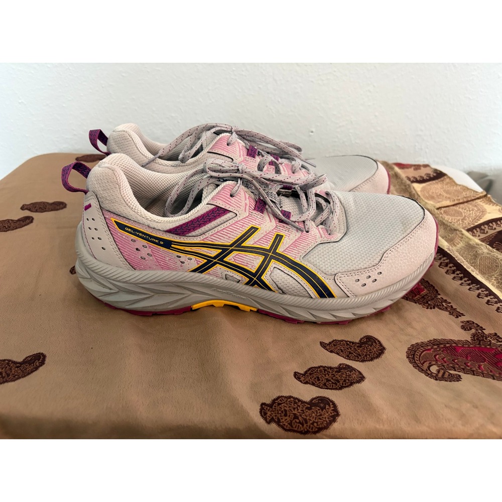 ASICS Gel-Venture 9 Trail Running Shoes Grey Pink Women 12 Wide Gorpcore Hiking - Picture 3 of 7
